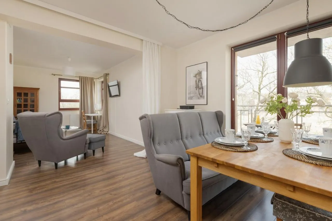 City Center Apartment With Balcony By Noclegi Renters Gdańsk