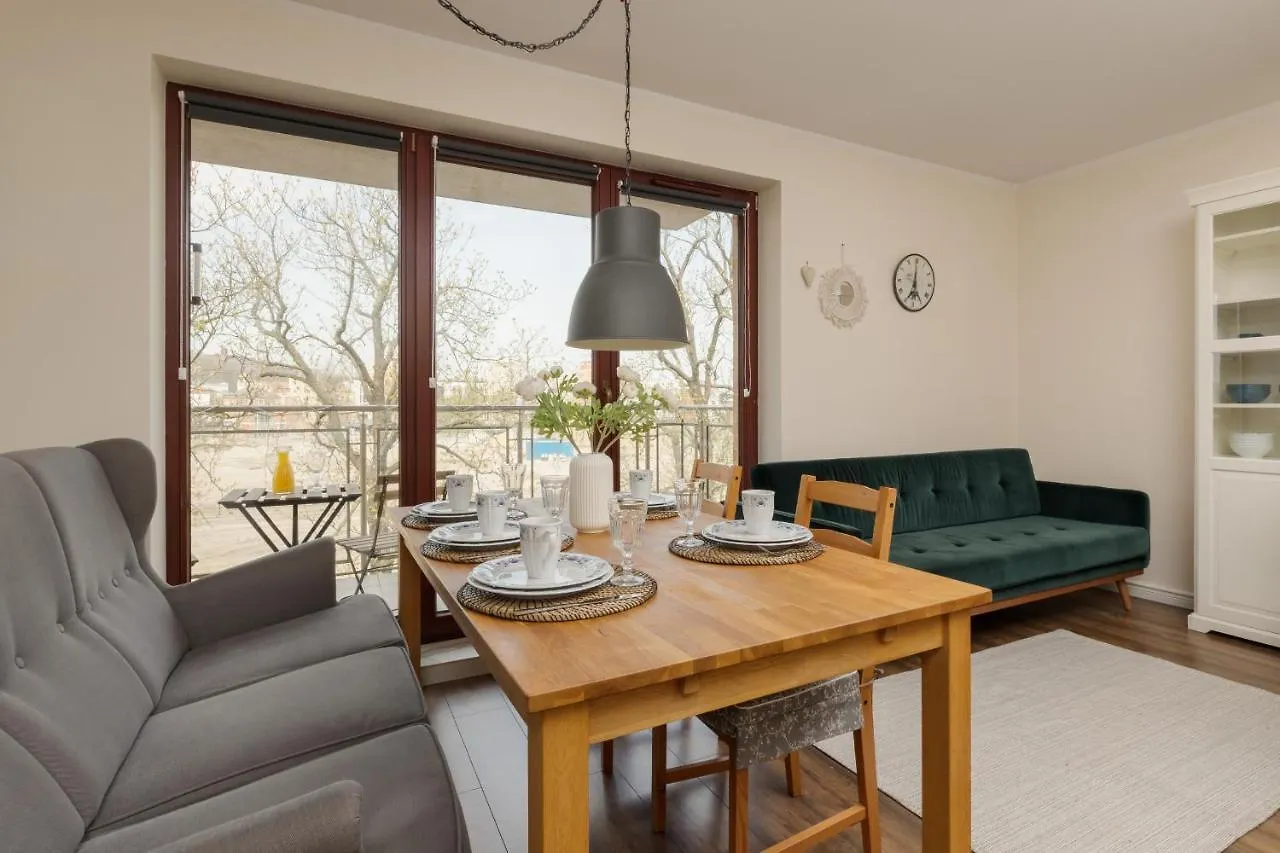 City Center Apartment With Balcony By Noclegi Renters Gdańsk Polska